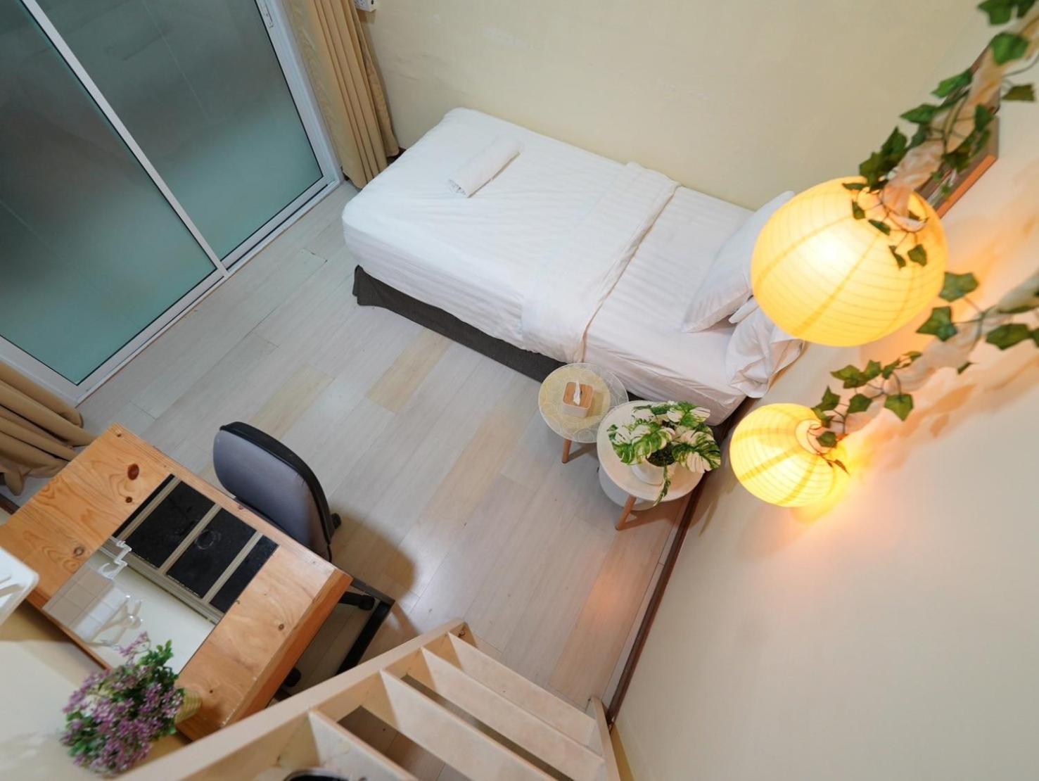 Ez Sleep @ Ratchada 19 Hostel Bangkok Ngoại thất bức ảnh