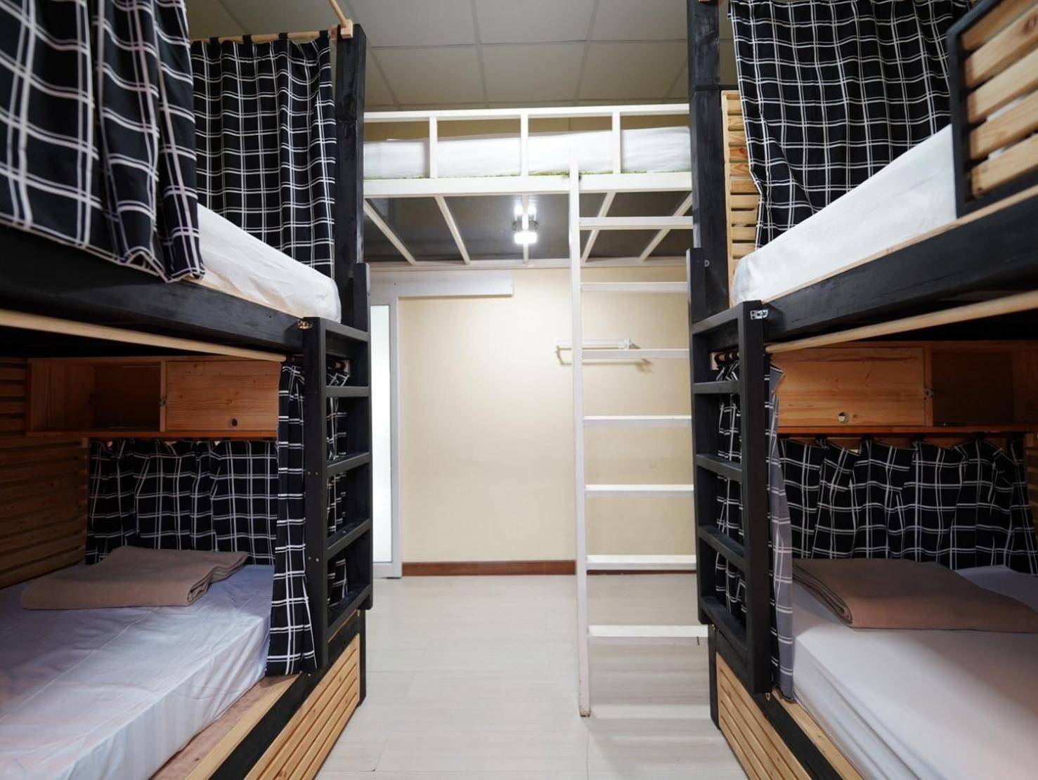 Ez Sleep @ Ratchada 19 Hostel Bangkok Ngoại thất bức ảnh