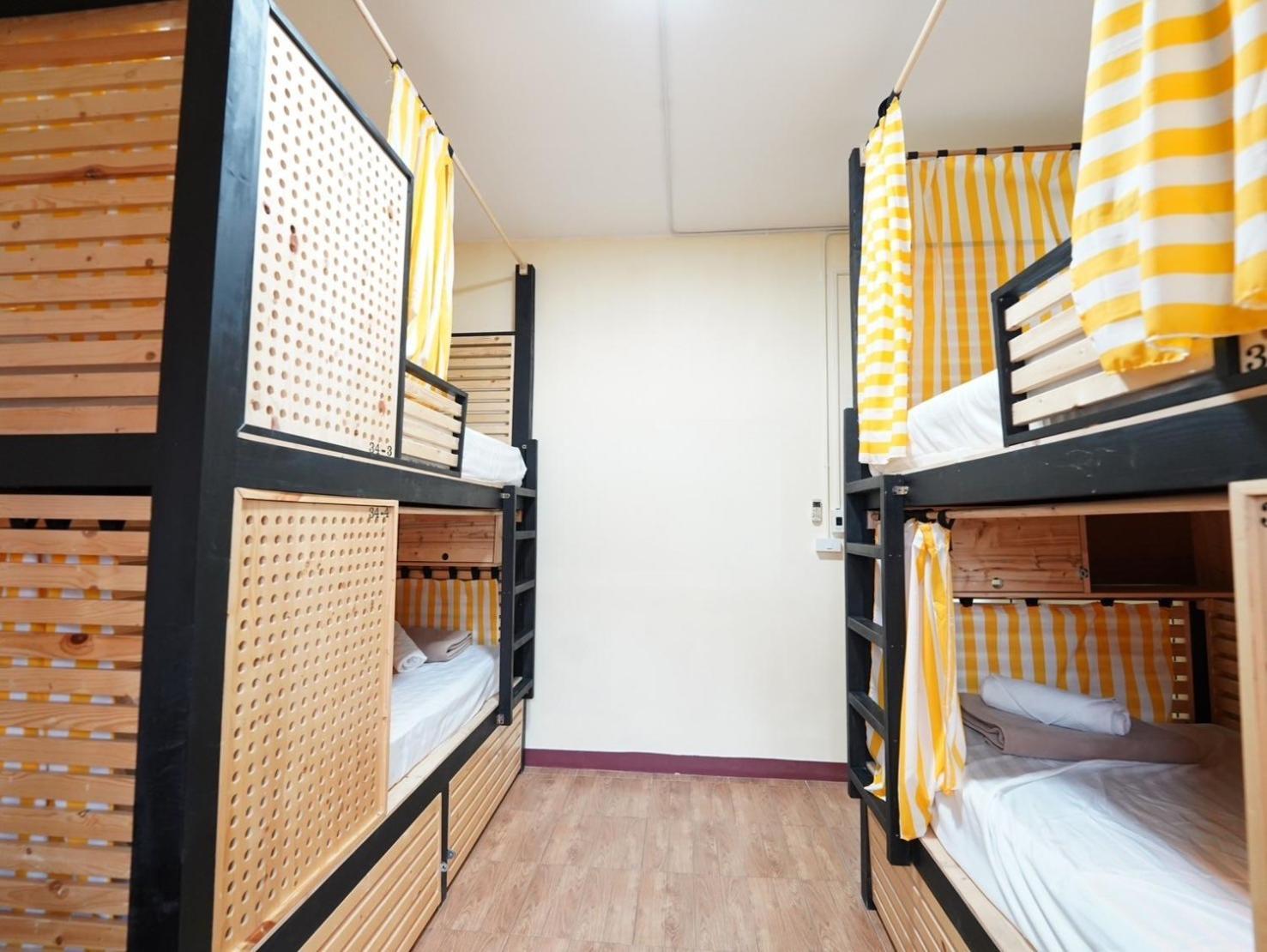 Ez Sleep @ Ratchada 19 Hostel Bangkok Ngoại thất bức ảnh