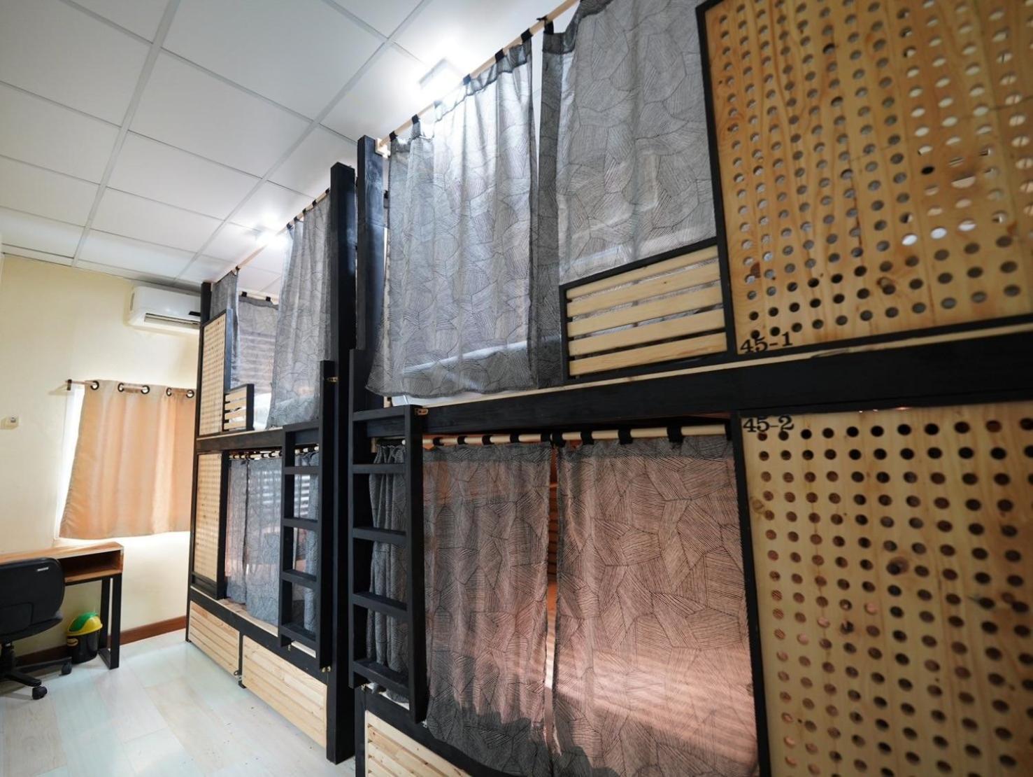 Ez Sleep @ Ratchada 19 Hostel Bangkok Ngoại thất bức ảnh