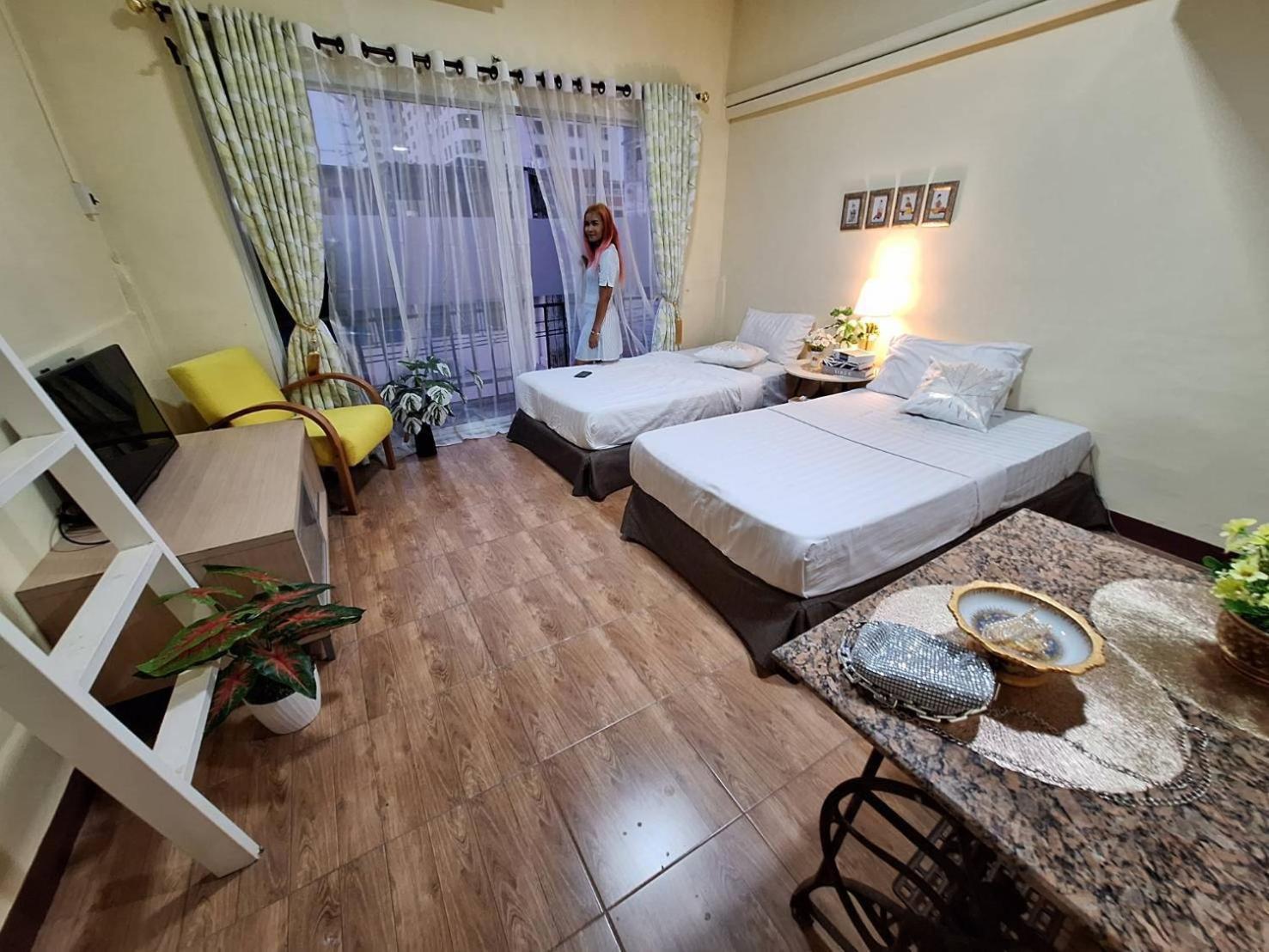 Ez Sleep @ Ratchada 19 Hostel Bangkok Ngoại thất bức ảnh